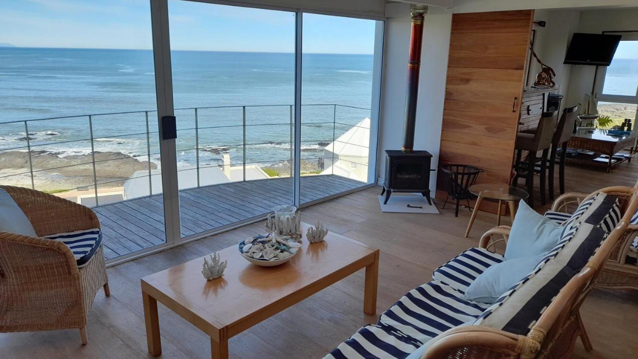 Swept Away Guesthouse - No-Loadshedding Yzerfontein Exterior photo